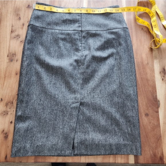 LE CHATEAU 2 pc suit Grey/Black skirt set Jacket/Blazer & Pencil Skirt 3/4 - Picture 15 of 16